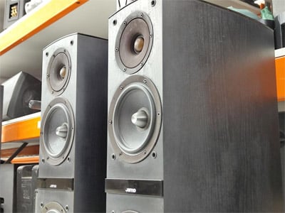 CONSERTO E RESTAURAÇÃO DE ALTO-FALANTES - SOUL MUSIC ASSISTÊNCIA TÉCNICA - 1